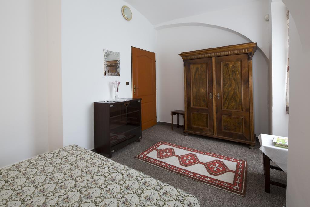 Apartmány u Koček Tábor Szoba fotó